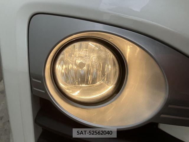 Toyota VOXY 2012-04 237202-7
