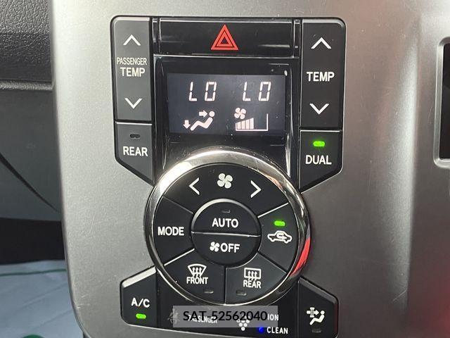 Toyota VOXY 2012-04 237202-17
