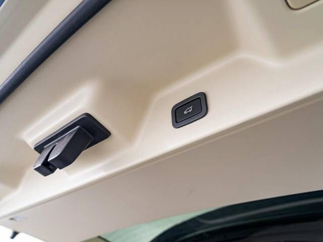ROVER RANGE ROVER 2019-05 23938-10