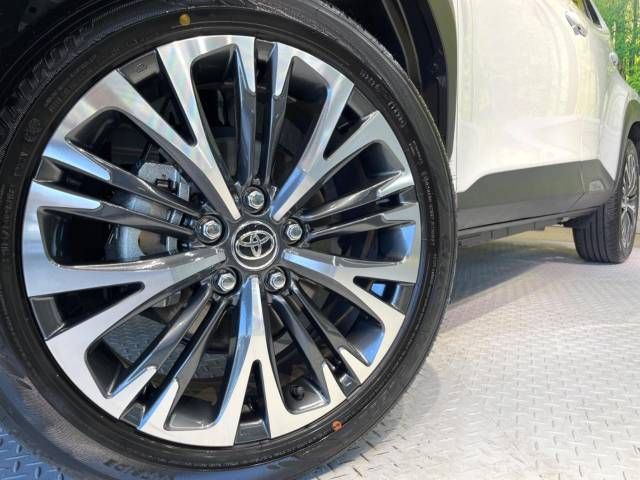 Toyota YARIS CROSS 2023-05 190113-13