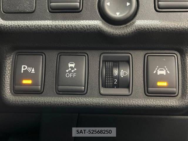 Nissan NOTE 2019-06 210059-7