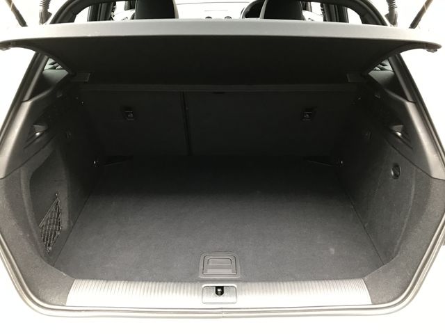 Audi A3 2020-06 18101-16