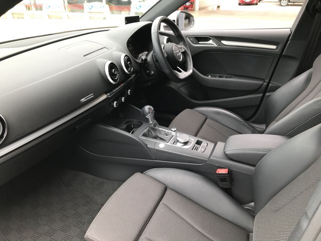 Audi A3 2020-06 18101-11