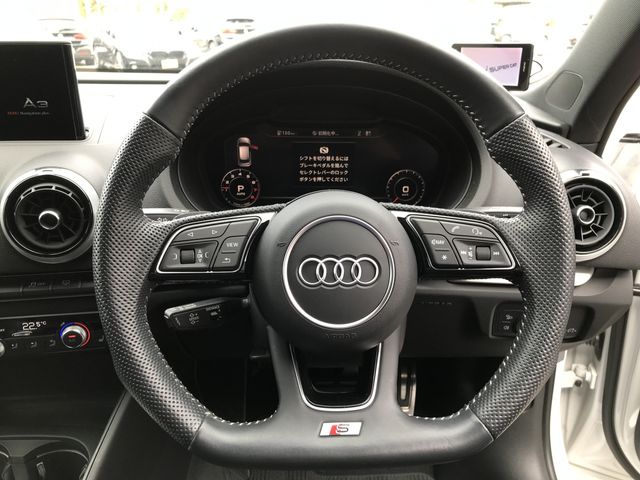 Audi A3 2020-06 18101-17