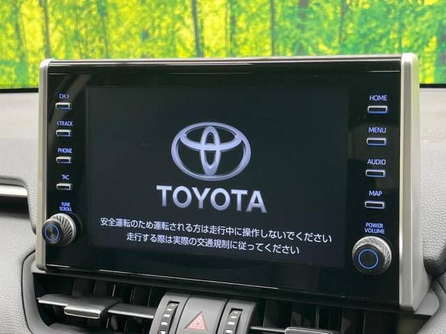 Toyota RAV4 2021-02 193559-2