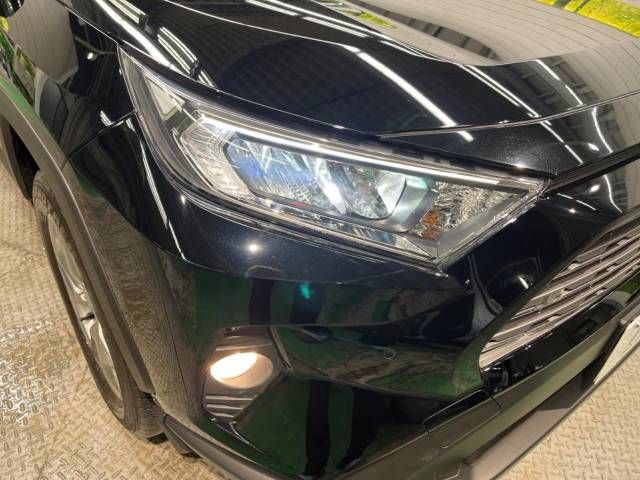 Toyota RAV4 2021-02 193559-12
