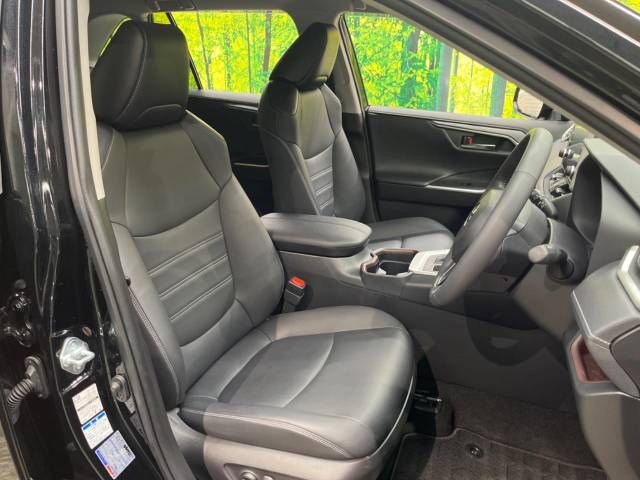 Toyota RAV4 2021-02 193559-8