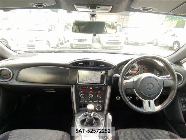 Toyota 86 2012-07 328386-1