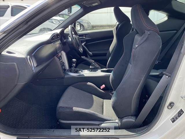 Toyota 86 2012-07 328386-16