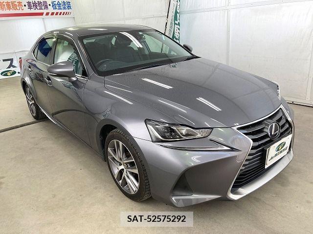 Lexus IS 2018-02 234709-0