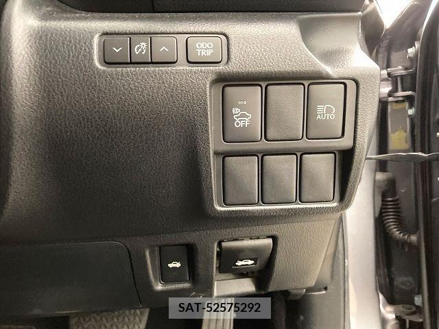 Lexus IS 2018-02 234709-17