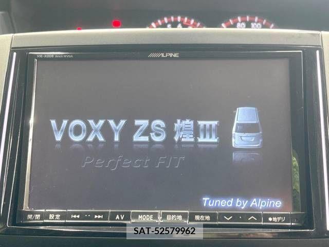 Toyota VOXY 2013-03 345612-3