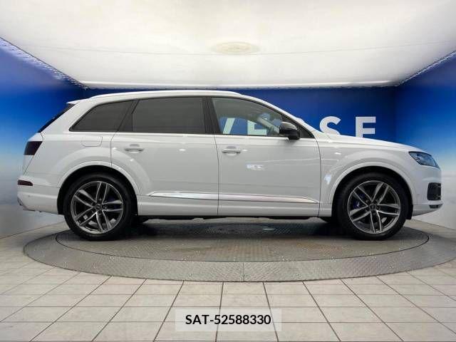 Audi Q7 2018-01 356607-19
