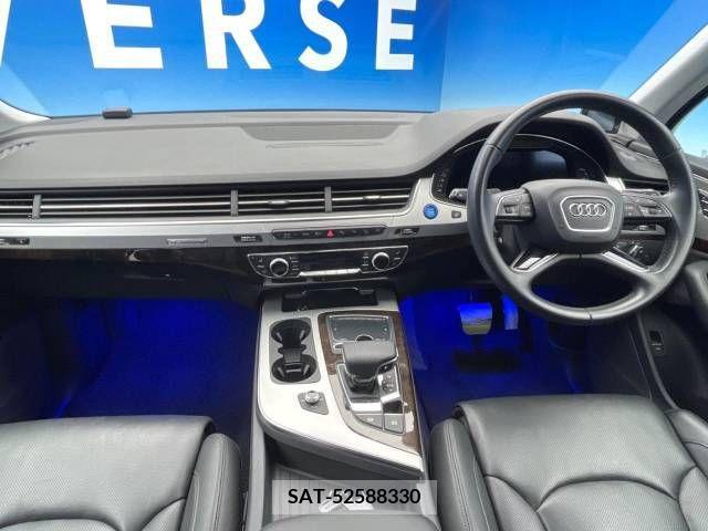 Audi Q7 2018-01 356607-1
