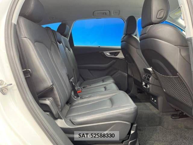 Audi Q7 2018-01 356607-9