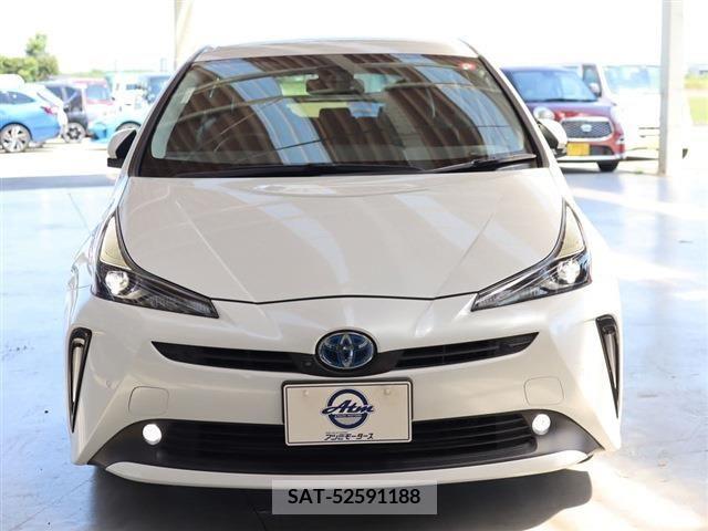 Toyota PRIUS 2022-07 354915-1