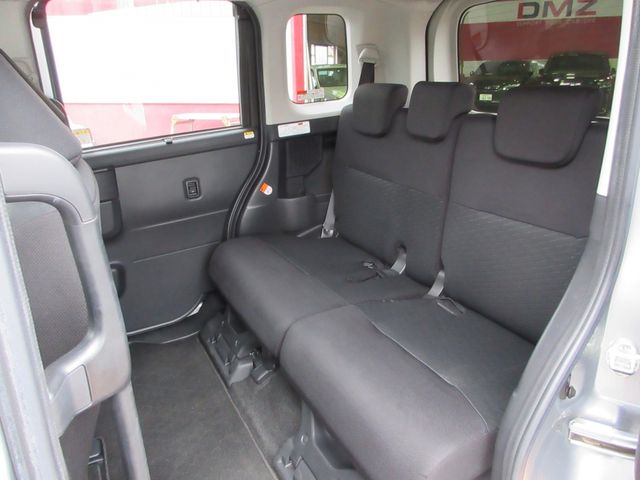 Toyota ROOMY 2018-09 19331-12