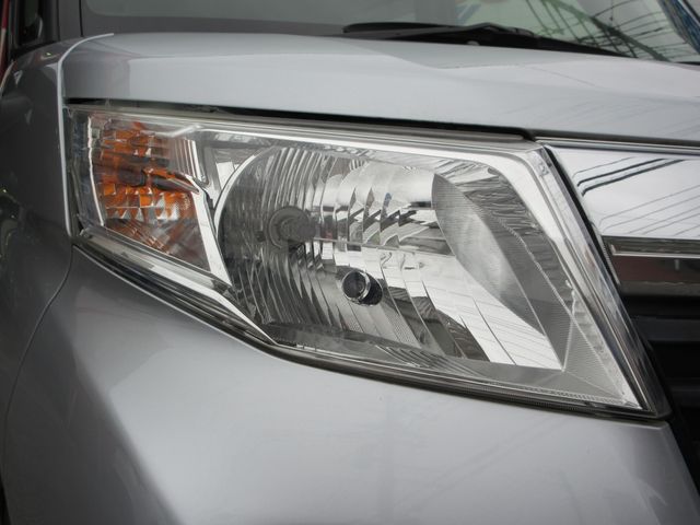 Toyota ROOMY 2018-09 19331-15