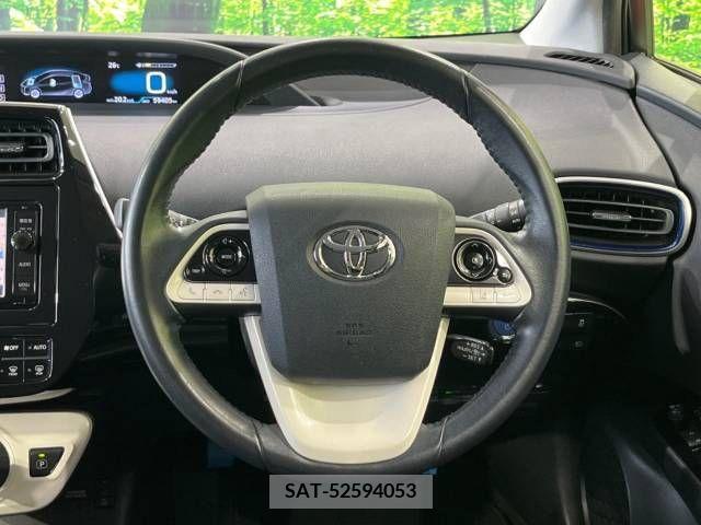 Toyota PRIUS 2015-12 340316-11