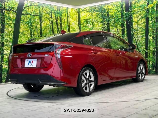 Toyota PRIUS 2015-12 340316-17