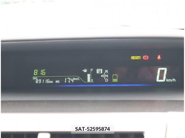 Toyota PRIUS ALPHA 2011-12 383946-24