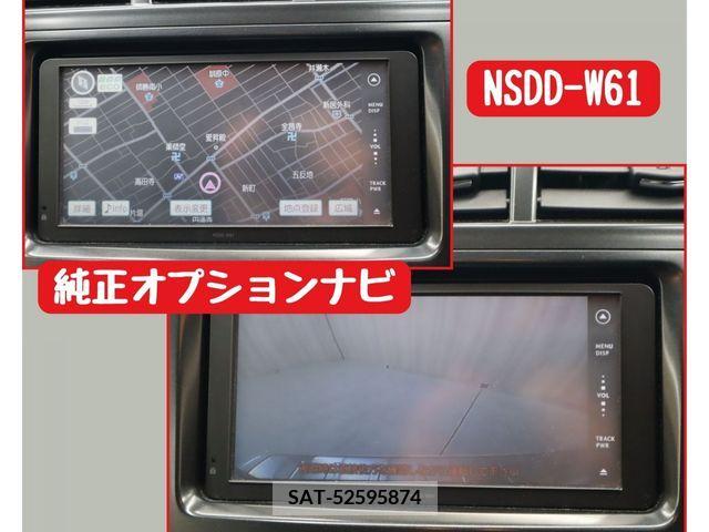 Toyota PRIUS ALPHA 2011-12 383946-20