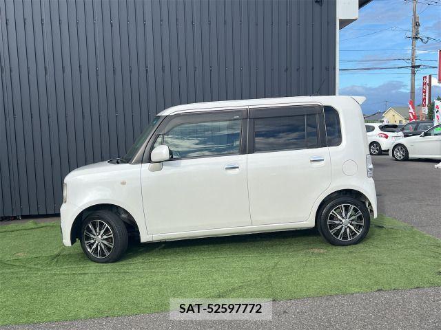 Daihatsu MOVE CONTE 2015-08 351021-1