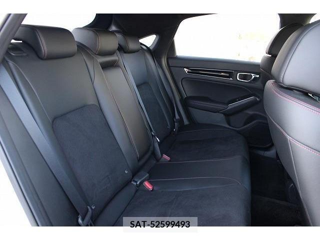 Honda CIVIC 2022-07 202708-16