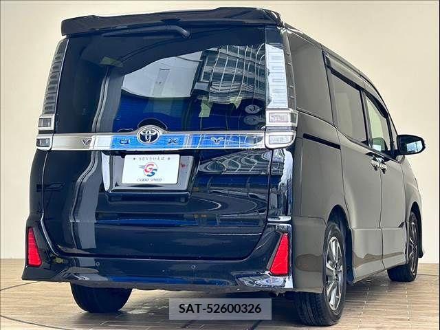 Toyota VOXY 2019-03 289905-15