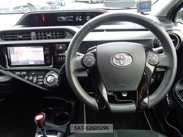 Toyota AQUA 2015-07 215662-1