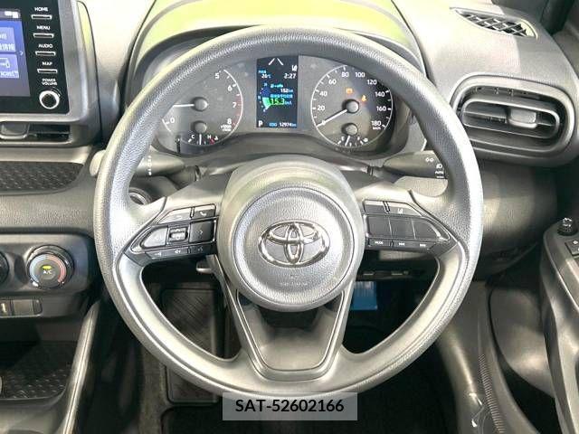 Toyota YARIS 2022-11 308792-11
