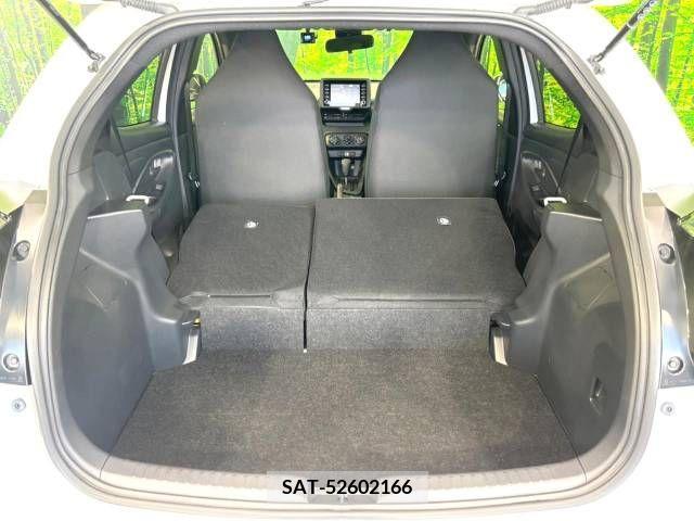 Toyota YARIS 2022-11 308792-10