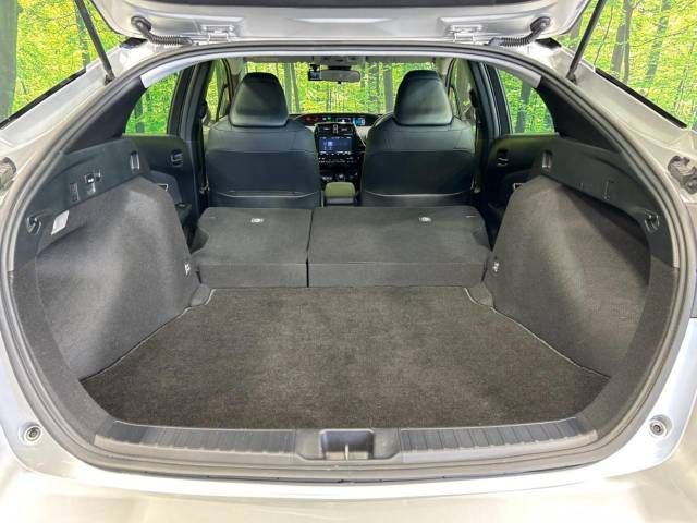 Toyota PRIUS 2021-04 15677-10