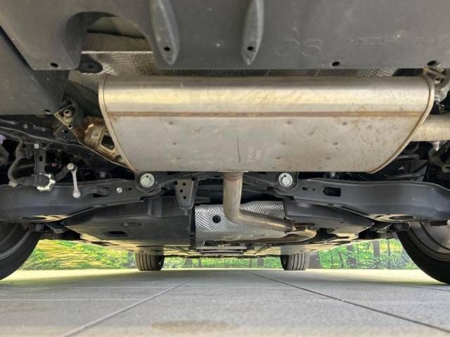 Toyota PRIUS 2021-04 15677-19