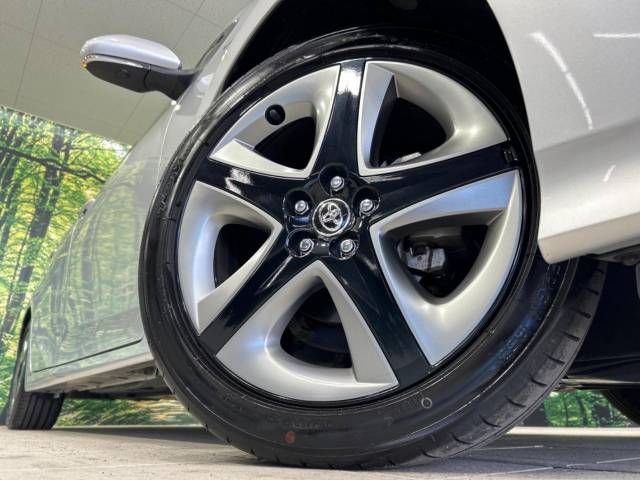 Toyota PRIUS 2021-04 15677-12