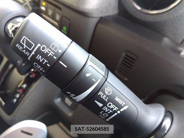 Honda N BOX CUSTOM 2023-12 350404-28