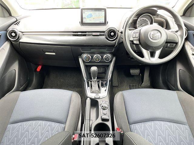 Mazda DEMIO 2015-07 267594-1
