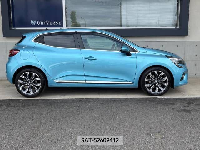 Renault LUTECIA 2021-06 284062-19