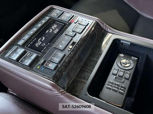 Lexus LS 2013-05 275491-6