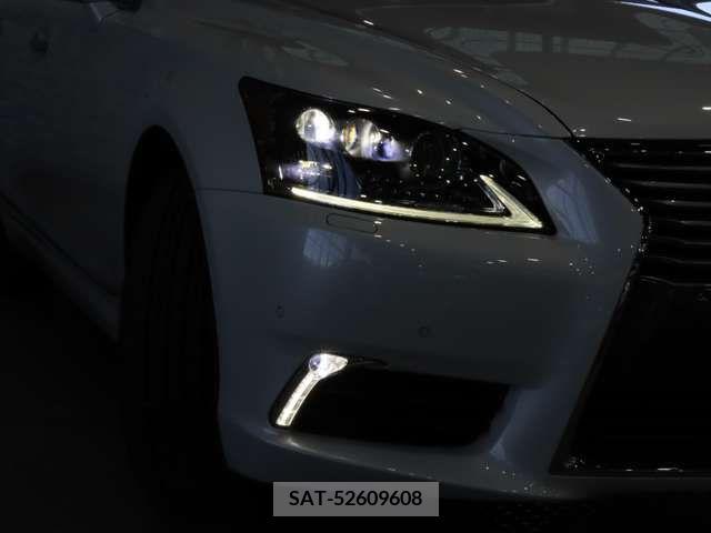 Lexus LS 2013-05 275491-13