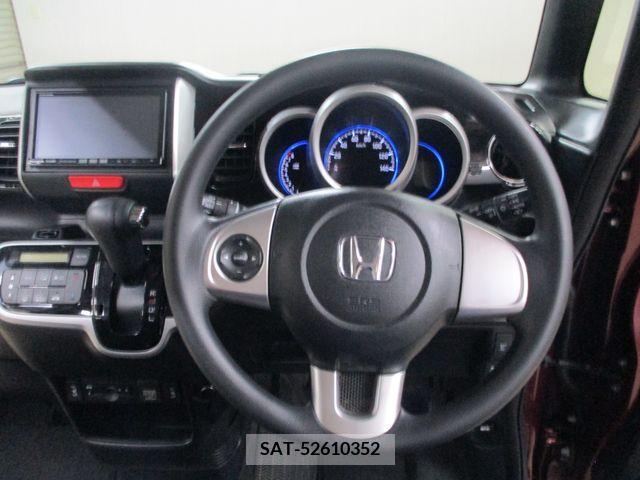 Honda N BOX CUSTOM 2016-06 208459-9
