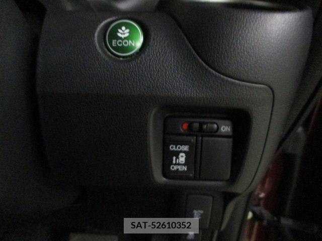Honda N BOX CUSTOM 2016-06 208459-11