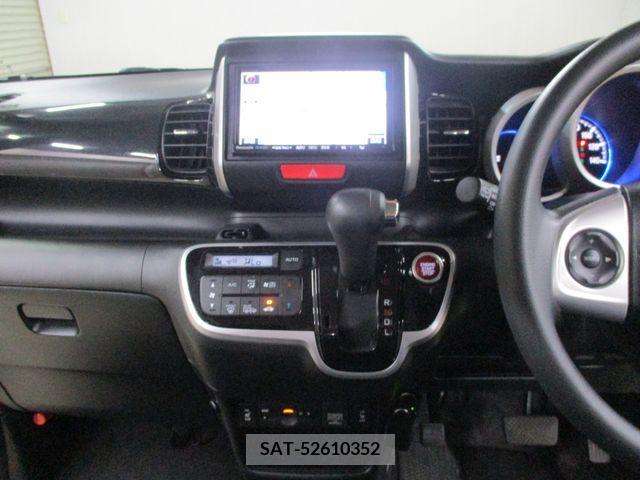 Honda N BOX CUSTOM 2016-06 208459-12