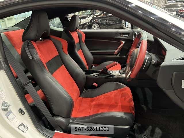 Toyota 86 2012-10 233260-4