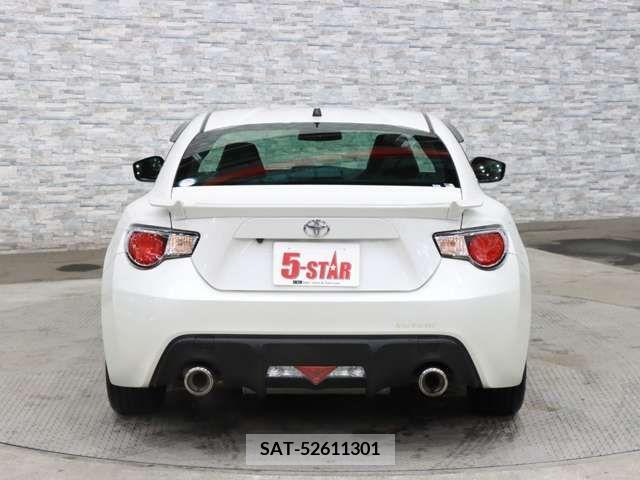 Toyota 86 2012-10 233260-12