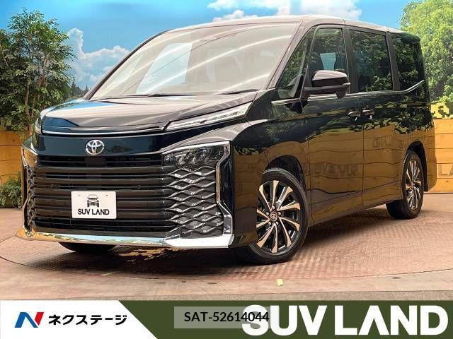 Toyota VOXY 2023-10 313590-0