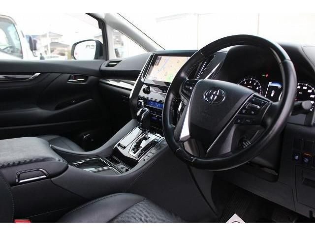 Toyota ALPHARD 2018-10 182769-12