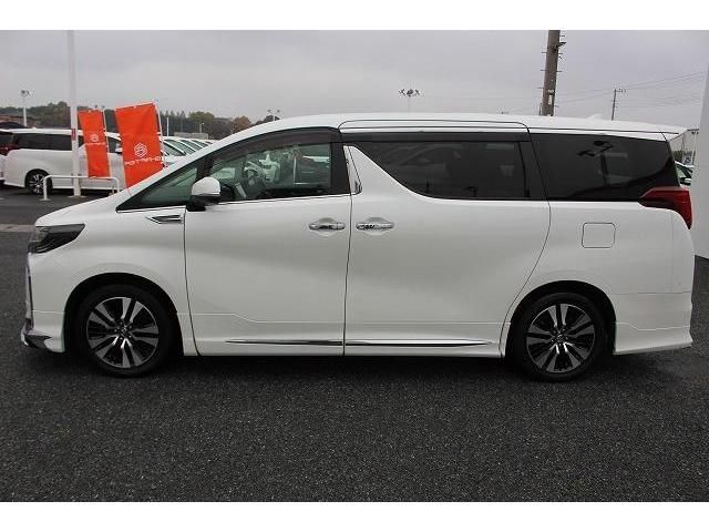 Toyota ALPHARD 2018-10 182769-6