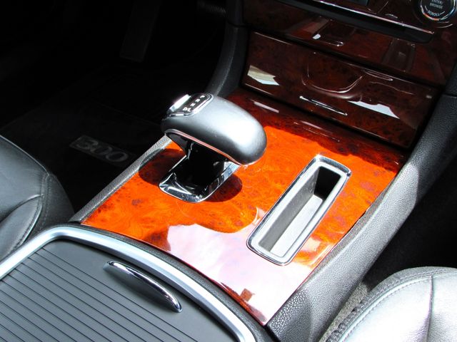 Chrysler 300 2012-03 20626-11