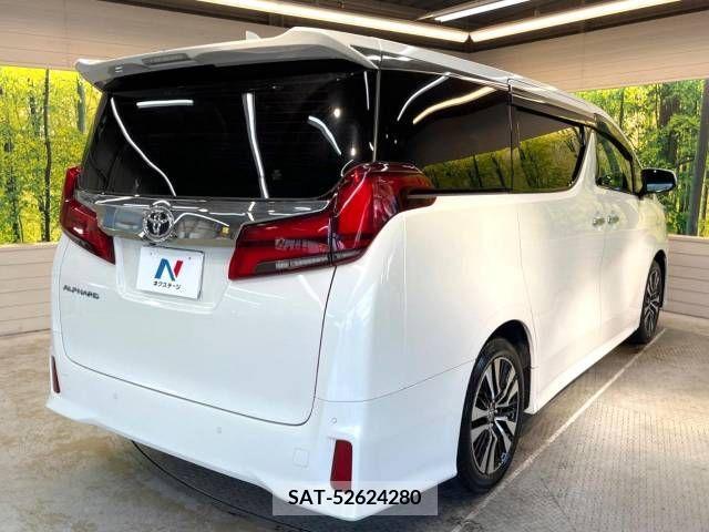 Toyota ALPHARD 2022-04 389026-16